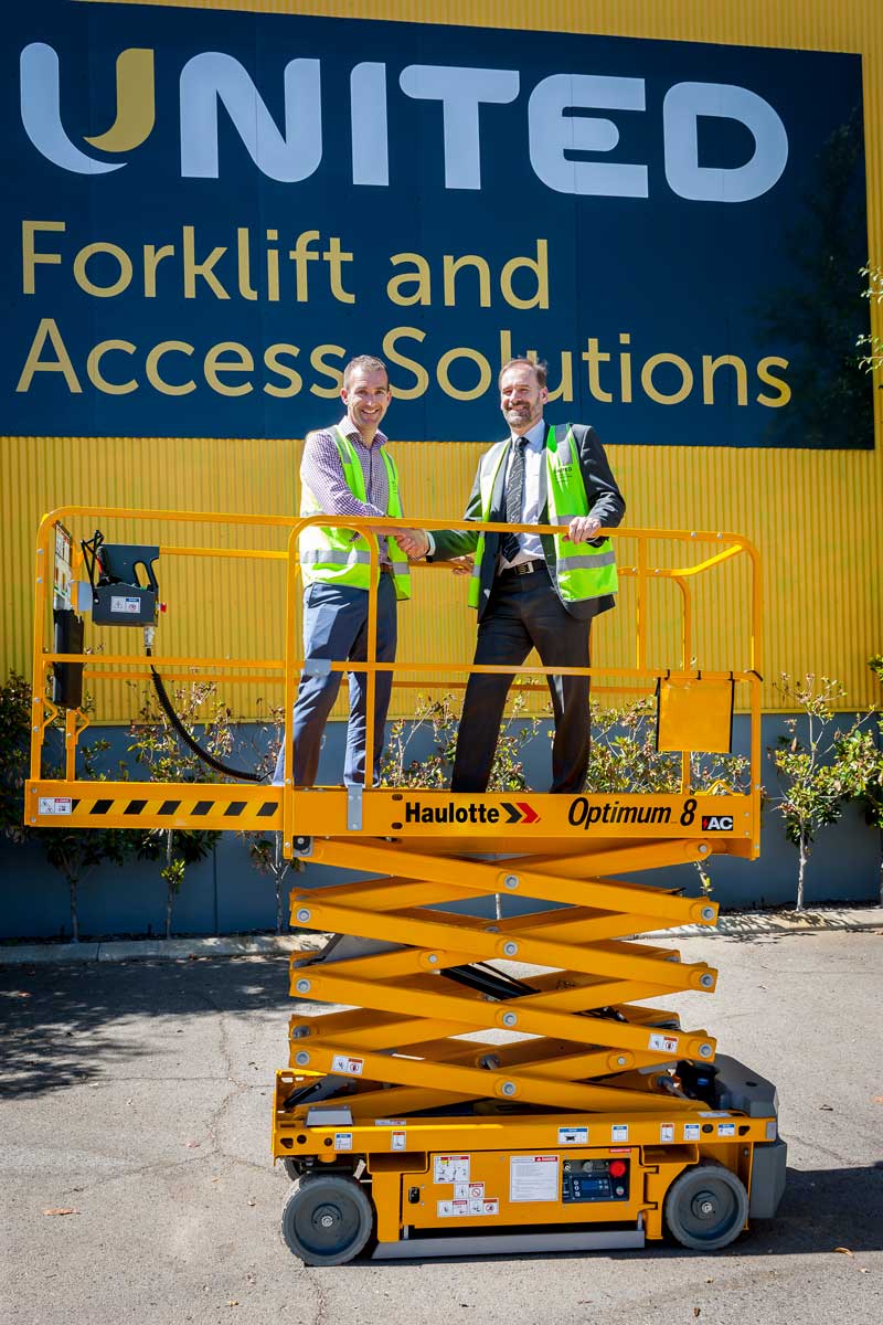 United_forlift_access_solution_Haulotte_5000th_machine_order